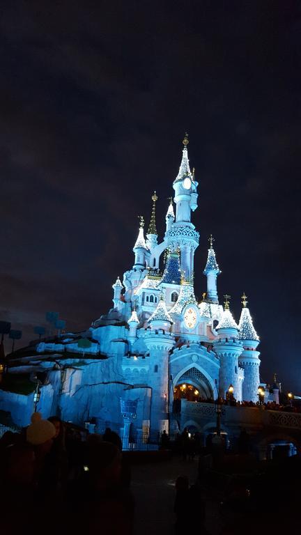 F&B'S Home Disneyland Paris Serris Esterno foto