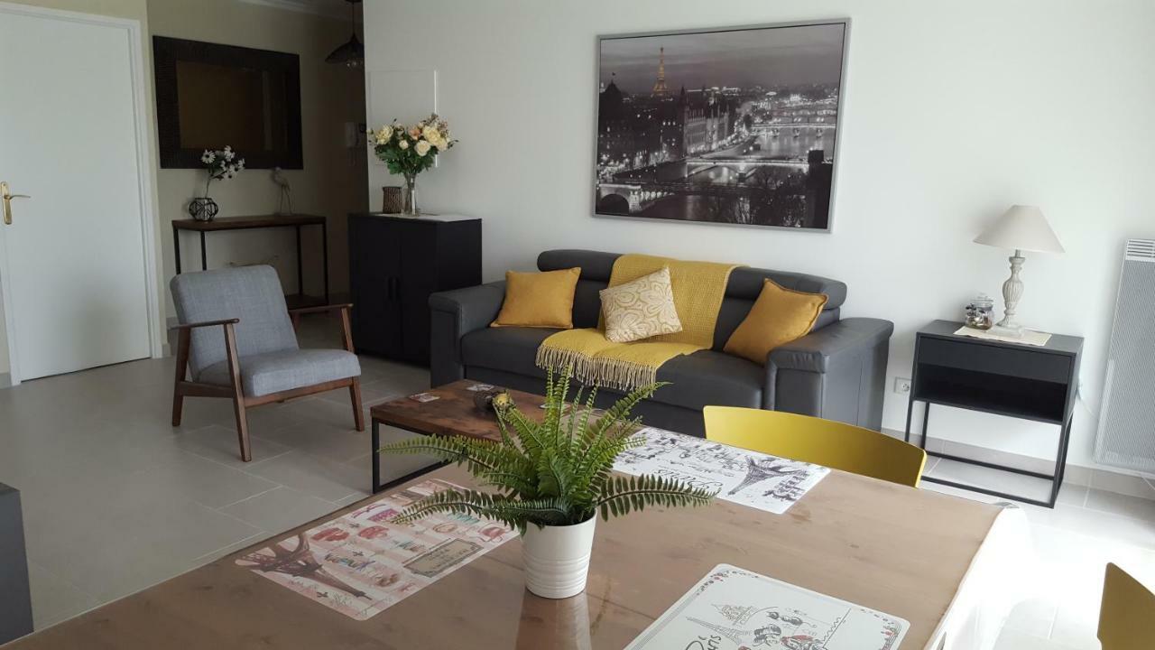 F&B'S Home Disneyland Paris Serris Esterno foto